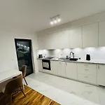 Ii Apartament-free Parking 10 Min Rynek I Pkp