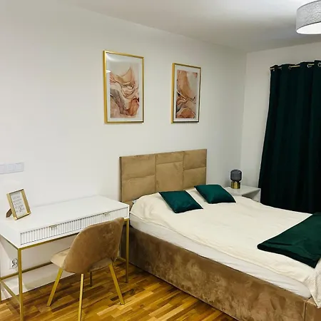 Διαμέρισμα Ii Apartament-free Parking 10 Min Rynek I Pkp